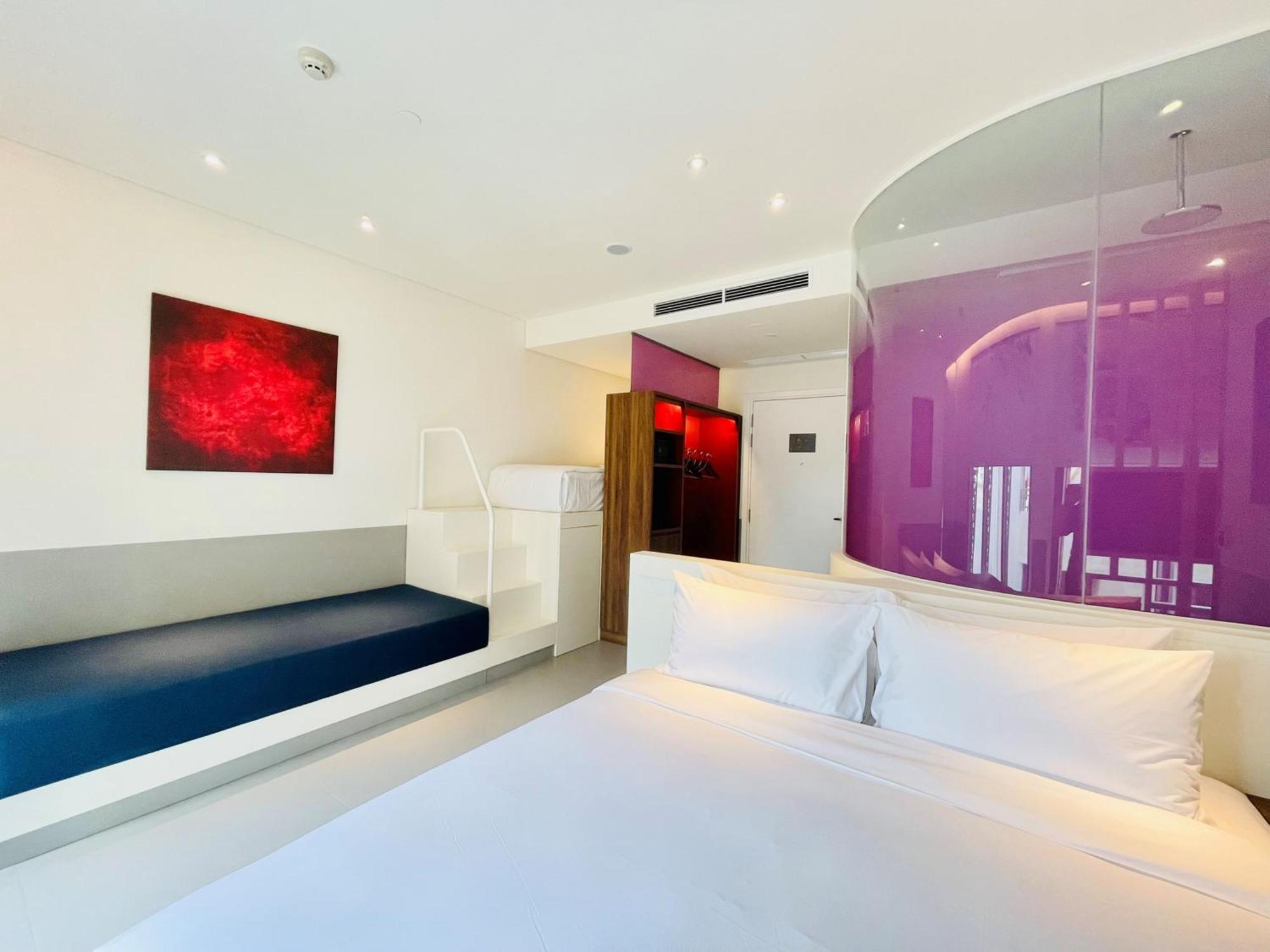 Wink Icon Hotel Danang Riverside - Luxury Suites - 24Hrs Stay & Rooftop Pool Bar Екстер'єр фото